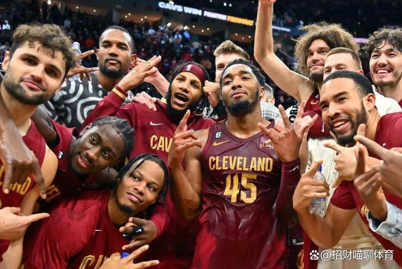 里程碑夜！丹佛掘金绝杀压哨，CBA季后赛冲刺阶段刷纪录，压力陡增，球探报告显示潜力的简单介绍